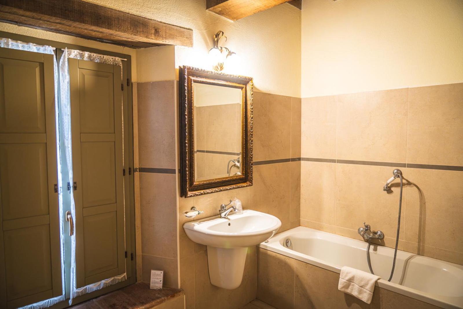Hotel La Tavola Rotonda Cortemaggiore Habitación foto